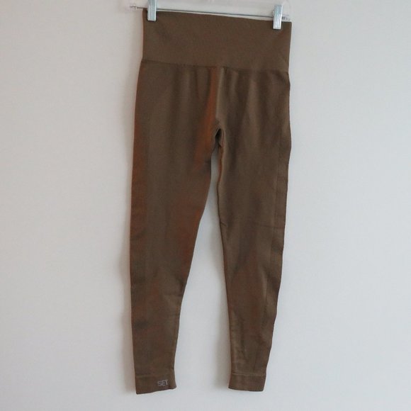 SET ACTIVE Sculptflex Yoga Activewear Leggings in Sand - Size M - Picture 8 of 11